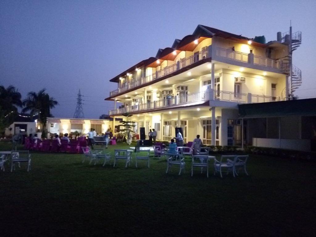 Skyview Holiday Home Pet Friendly Chandigarh Exterior photo
