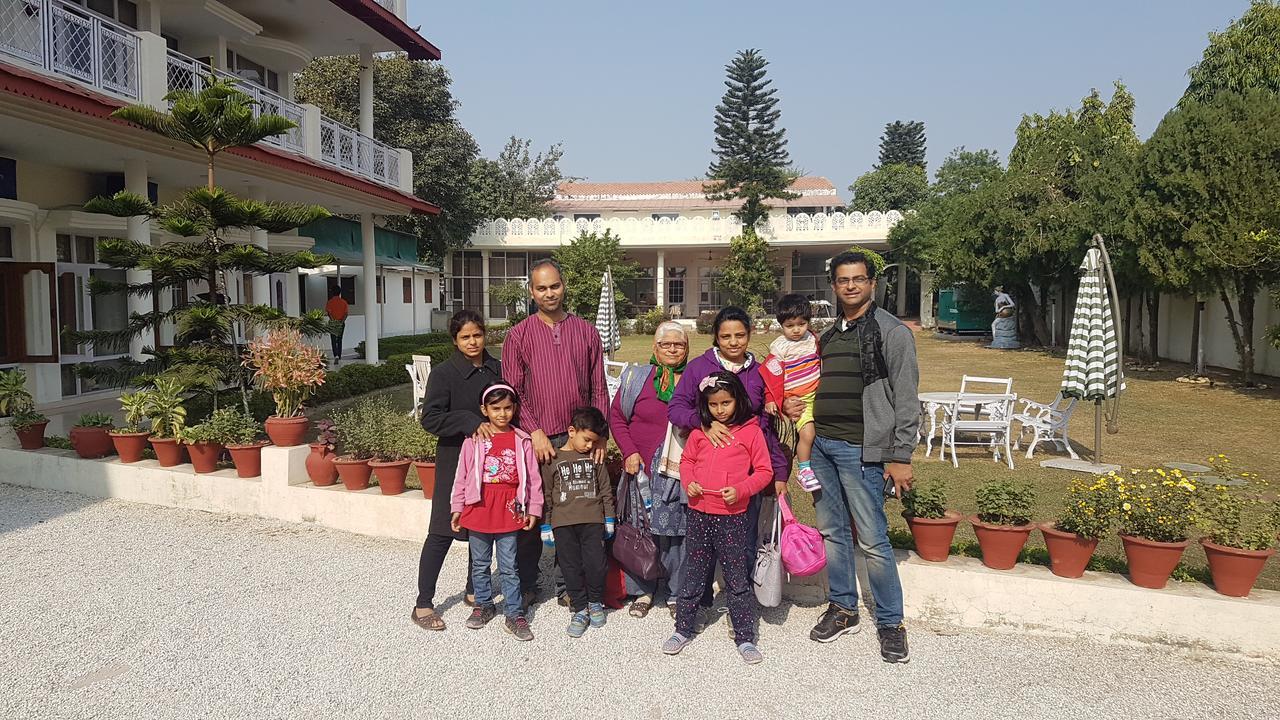 Skyview Holiday Home Pet Friendly Chandigarh Exterior photo