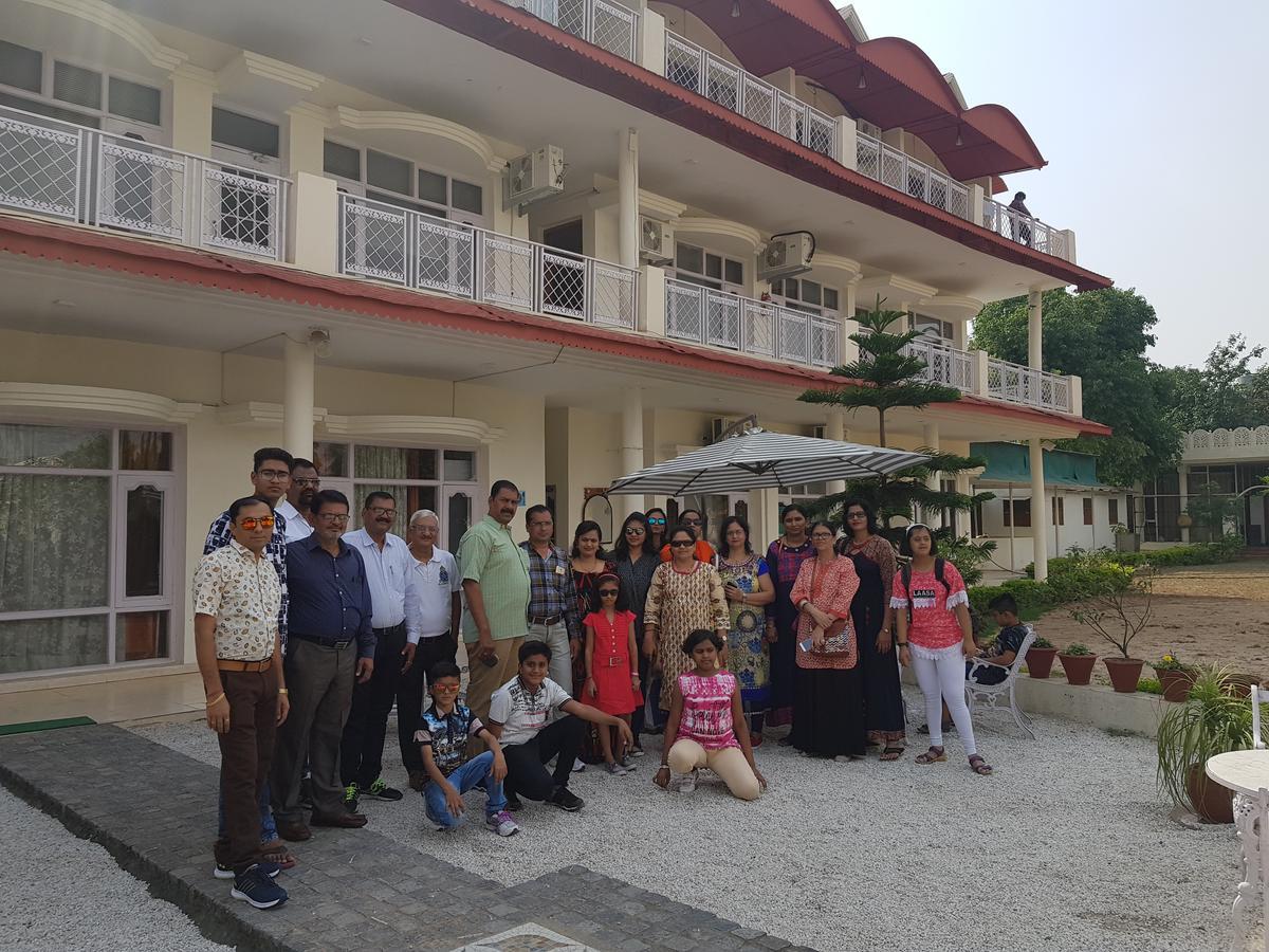 Skyview Holiday Home Pet Friendly Chandigarh Exterior photo
